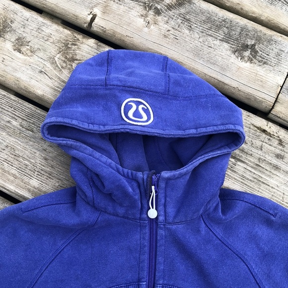 Lululemon Scuba Hoodie - Picture 2 of 8